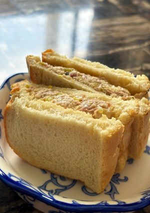 レリッシュとツナマヨのトーストサンド-レシピのメイン写真