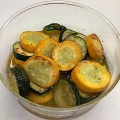 รูปของ グリルズッキーニの甘酢マリネ♪