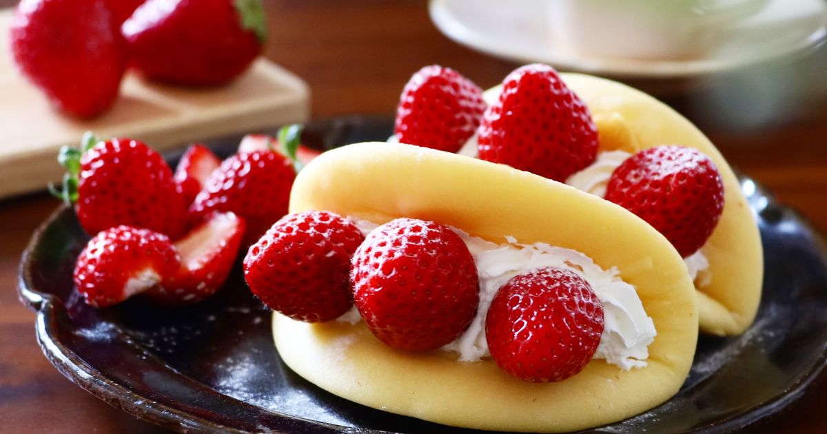 基本からアレンジまで！思わずつくりたくなる「いちごオムレット」の
