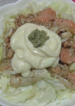 春キャベツ＋サーモンハラス焼き鮭のタパス-レシピのメイン写真
