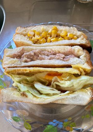 コーンマヨとツナマヨのサンドイッチ-レシピのメイン写真
