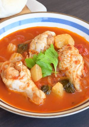 セロリと手羽元のトマトスープ-レシピのメイン写真