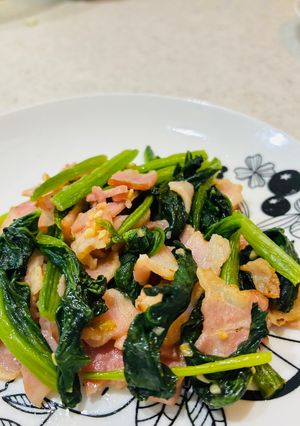 朝食に！ほうれん草とベーコンの時短ソテー-レシピのメイン写真