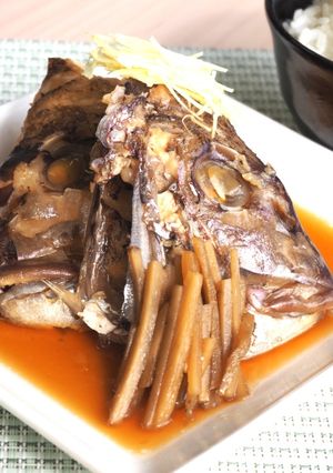 鯛のアラ煮。秘訣は「乾燥ごぼう」！丁寧な作り方-レシピのメイン写真
