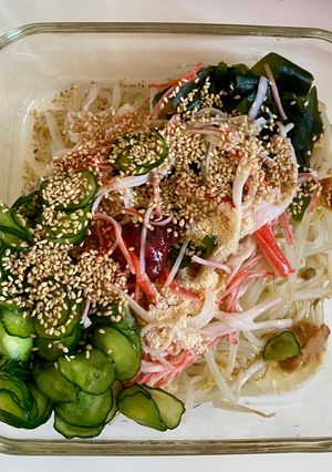 簡単夏の夕飯梅ともやしの酢の物-レシピのメイン写真