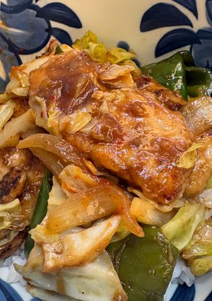 【ご飯がすすむ】鶏胸肉の回鍋肉丼-レシピのメイン写真