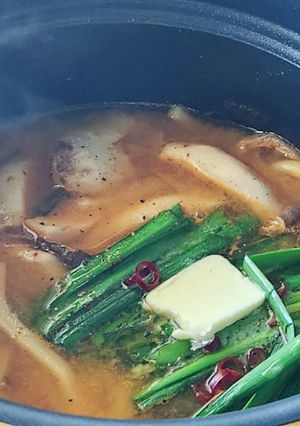 肉&コチュジャン不要☆キムチ里芋鍋うどん-レシピのメイン写真