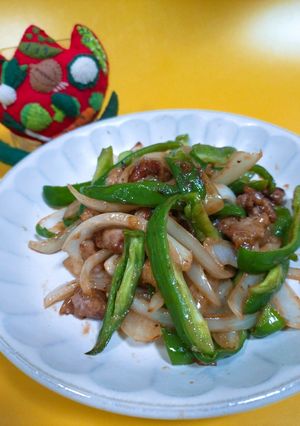 ピーマンと玉ねぎの甘辛味噌炒め-レシピのメイン写真