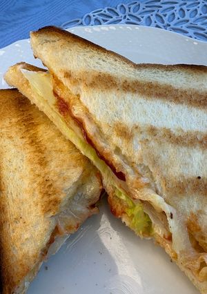 【簡単朝食】レタスチーズホットサンド-レシピのメイン写真