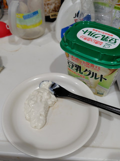 ヨーグルトの水切り(約8時間)-レシピのメイン写真