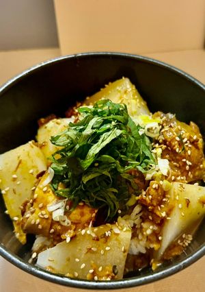 サバ味噌缶で絶品！みそ田楽風大根丼☆-レシピのメイン写真