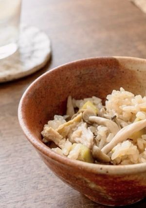 さつまいもとしめじの炊き込みご飯♪秋の味覚を堪能-レシピのメイン写真