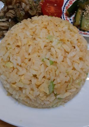 固い冷やご飯☆冷めてパラパラ卵チャーハン-レシピのメイン写真