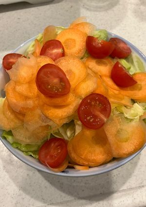 キャベツとトマトと人参の普通サラダ🥗-レシピのメイン写真