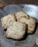 カリッとおつまみチーズクッキー