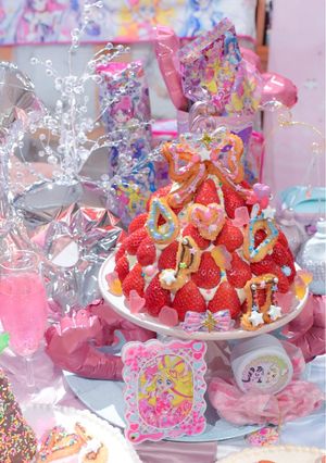プリキュアバースデー♡いちごツリーケーキ-レシピのメイン写真