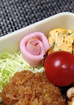 包丁要らず！巻くだけハムのバラ-レシピのメイン写真