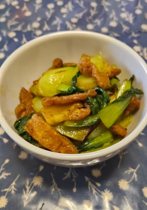 あと一品に⭐青梗菜と油揚げのカレー炒め-レシピのメイン写真