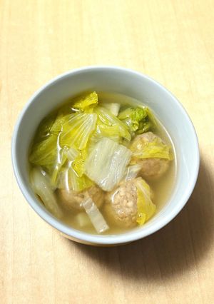 白菜と肉団子の優しいスープ☆簡単-レシピのメイン写真