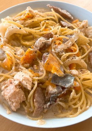 ワンパン鮭のちゃんちゃんクリームパスタ-レシピのメイン写真