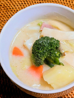 とろとろ白菜とベーコンの豆乳シチュー-レシピのメイン写真