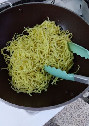生麺焼きそば麺を水無しで簡単にほぐす-レシピのメイン写真