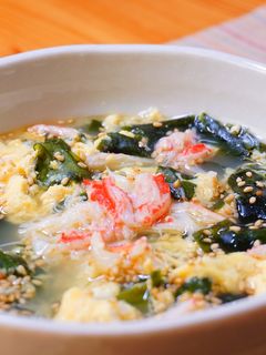 ズワイ蟹のかに玉わかめスープ-レシピのメイン写真