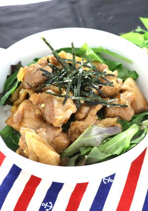 甘辛タレでご飯が進む♪鶏肉の照り焼き丼-レシピのメイン写真
