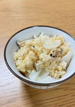 新玉ねぎの炊き込みごはん-レシピのメイン写真