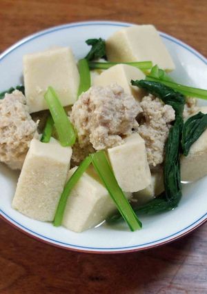 鶏だんごと高野豆腐の煮物-レシピのメイン写真
