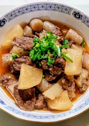 簡単夕飯！大根とこんにゃくの牛スジ煮込み-レシピのメイン写真