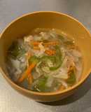 味付けは塩麹と黒胡椒のみ！野菜スープ