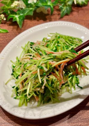 【節約レシピ】豆苗とかにかまのササッと炒め♪-レシピのメイン写真