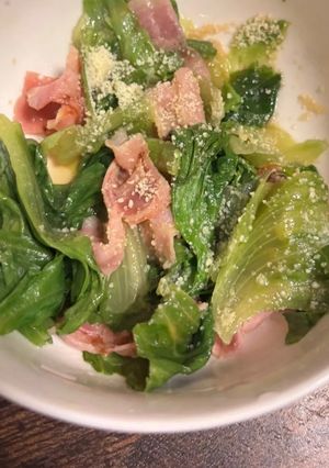 レンジで簡単！蒸しレタスのベーコンぽんず-レシピのメイン写真