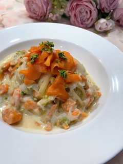 スモークサーモンと蕗の薹のクリームパスタ-レシピのメイン写真