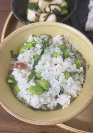 梅と枝豆の混ぜご飯-レシピのメイン写真