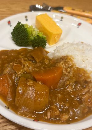 子供大好き！甘口濃厚サツマイモカレー-レシピのメイン写真