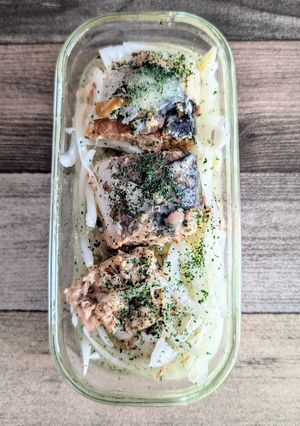 鯖水煮缶の簡単オニオンマリネ-レシピのメイン写真