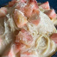 รูปของ 桃の冷製パスタ