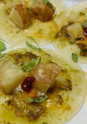 餃子の皮で作るピザ-レシピのメイン写真