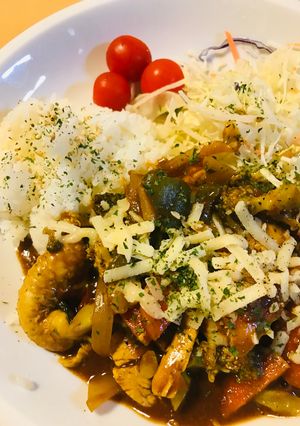 鶏肉とブロッコリーの茎までチーズカレー-レシピのメイン写真