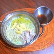 白菜と豚バラ肉のうどん鍋