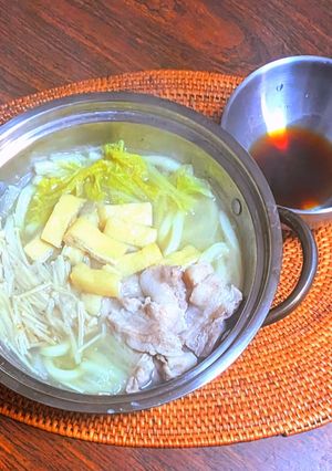 白菜と豚バラ肉のうどん鍋-レシピのメイン写真