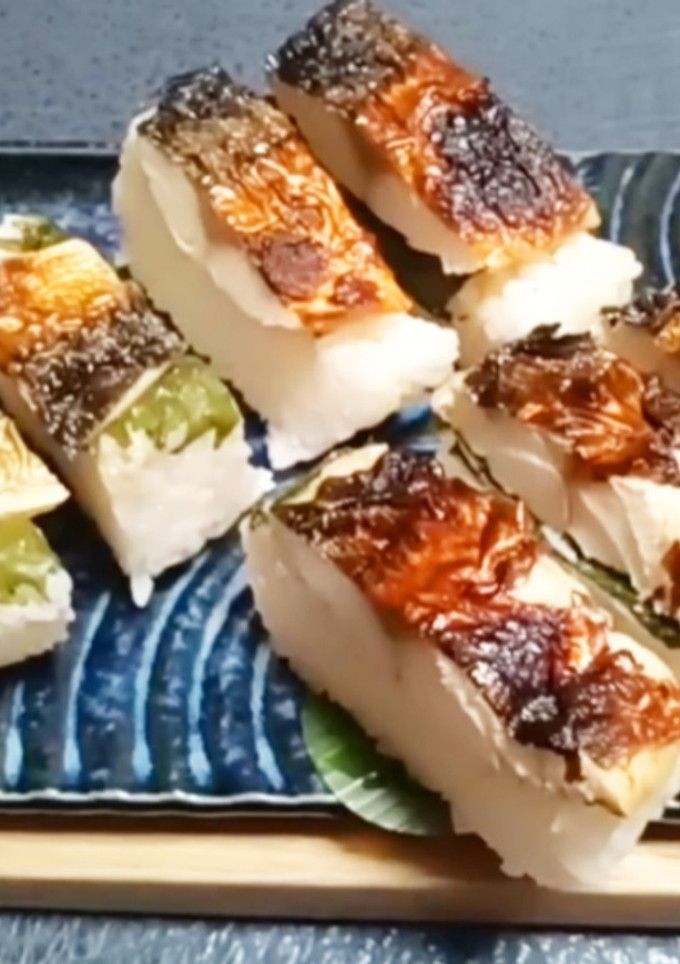 焼き鯖押し寿司-レシピのメイン写真
