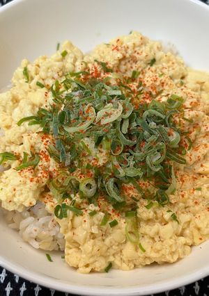 レンジで夜食! 5分で簡単! 玉子丼-レシピのメイン写真