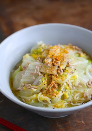 白菜と豚ひき肉のピリ辛あんラーメン-レシピのメイン写真