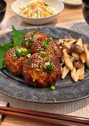 お弁当にも！シャキシャキれんこんの照り焼きつくね-レシピのメイン写真