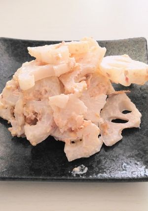 減塩　レンコンと梅のマヨあえ　-レシピのメイン写真