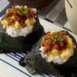2色そぼろと新生姜のおにぎり