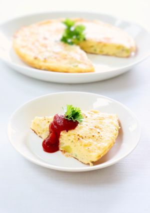 フワッと美味しい【マッチャンとベーコンのオムレツ-レシピのメイン写真